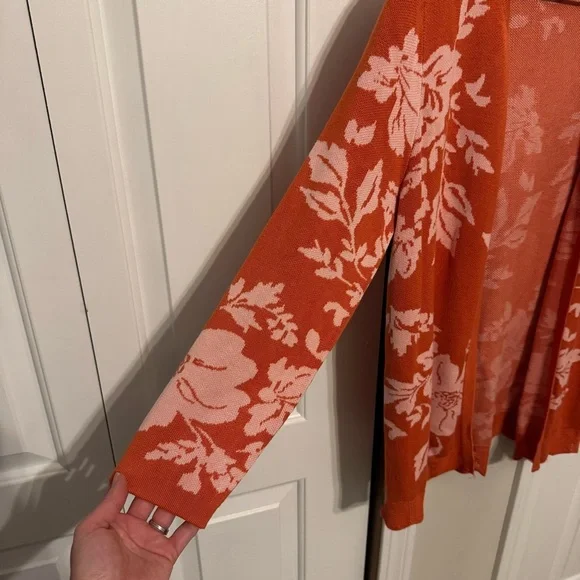 Daniel Rainn Women’s Orange Floral Cardigan Size Small - Picture 2 of 11